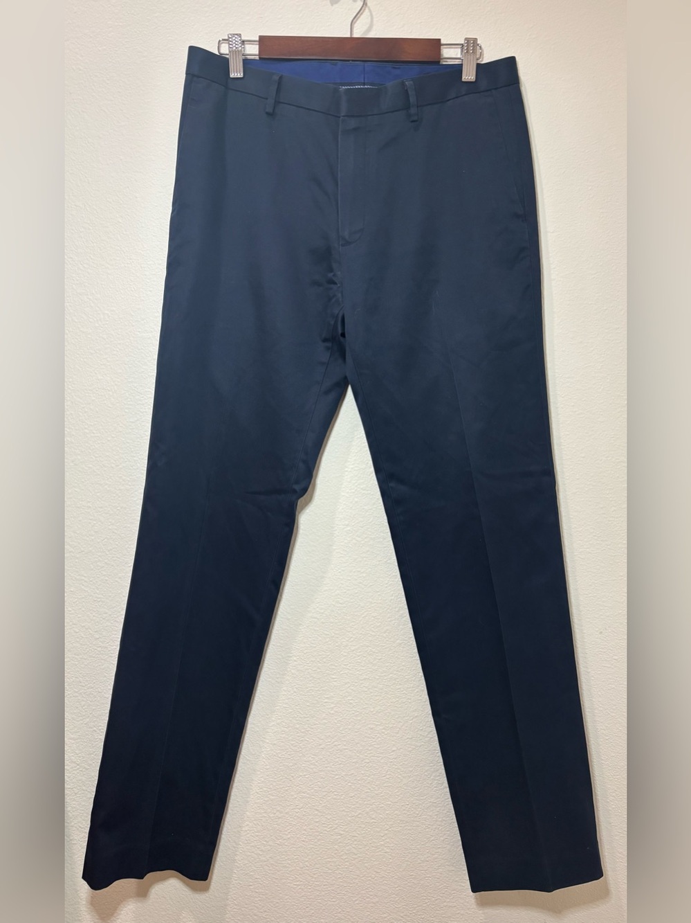 Banana Republic Men's Navy Non-Iron Modern Slim Fit Pants - 32x34